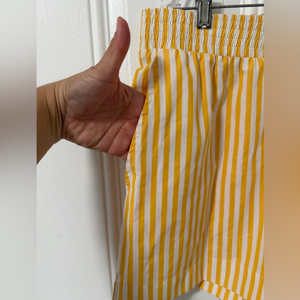 French Connection Large Stripe Shirting Cotton Blend Shorts NWT - Picture 3 of 10